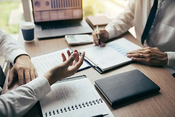 西楚服饰介绍公司电话